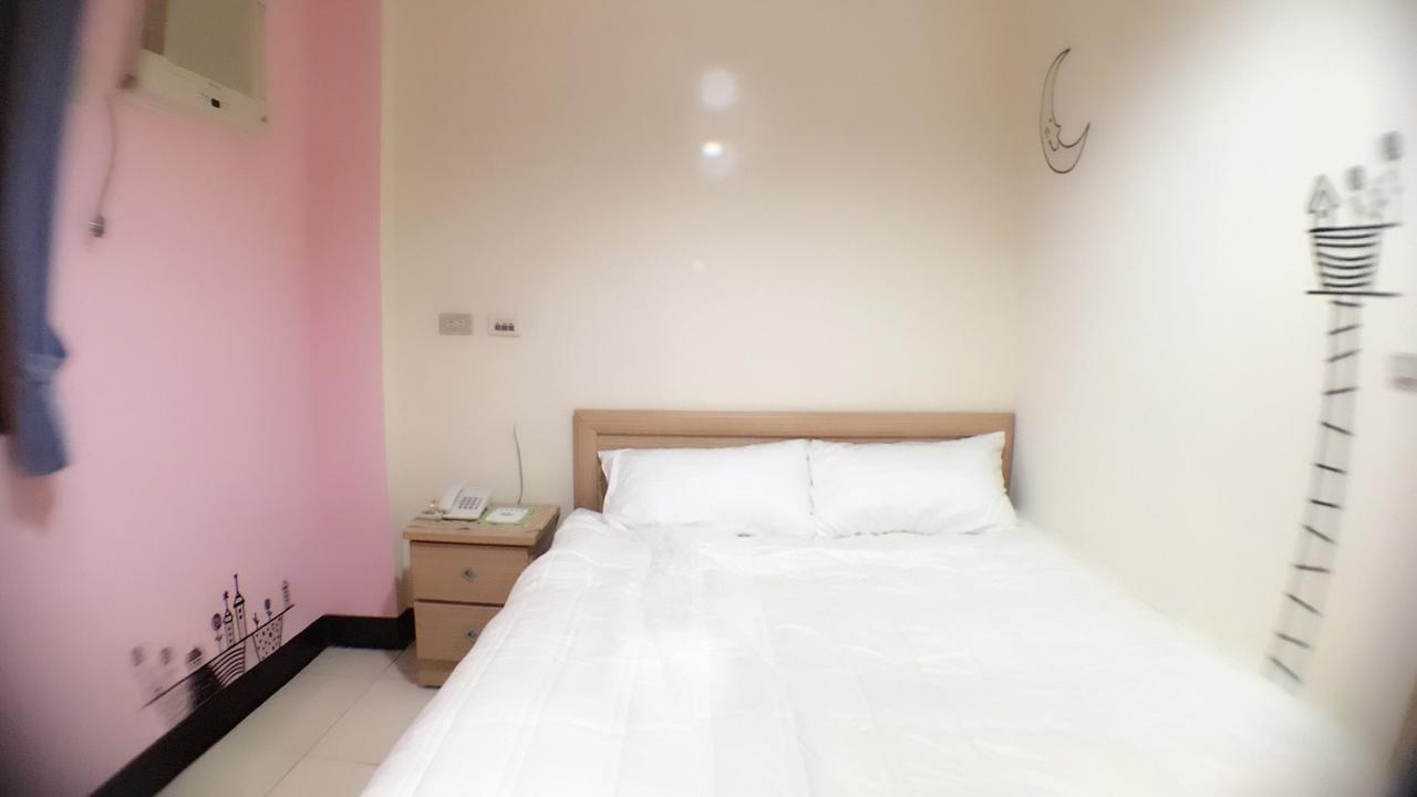Hfun Hotel Kaohsiung Exteriör bild